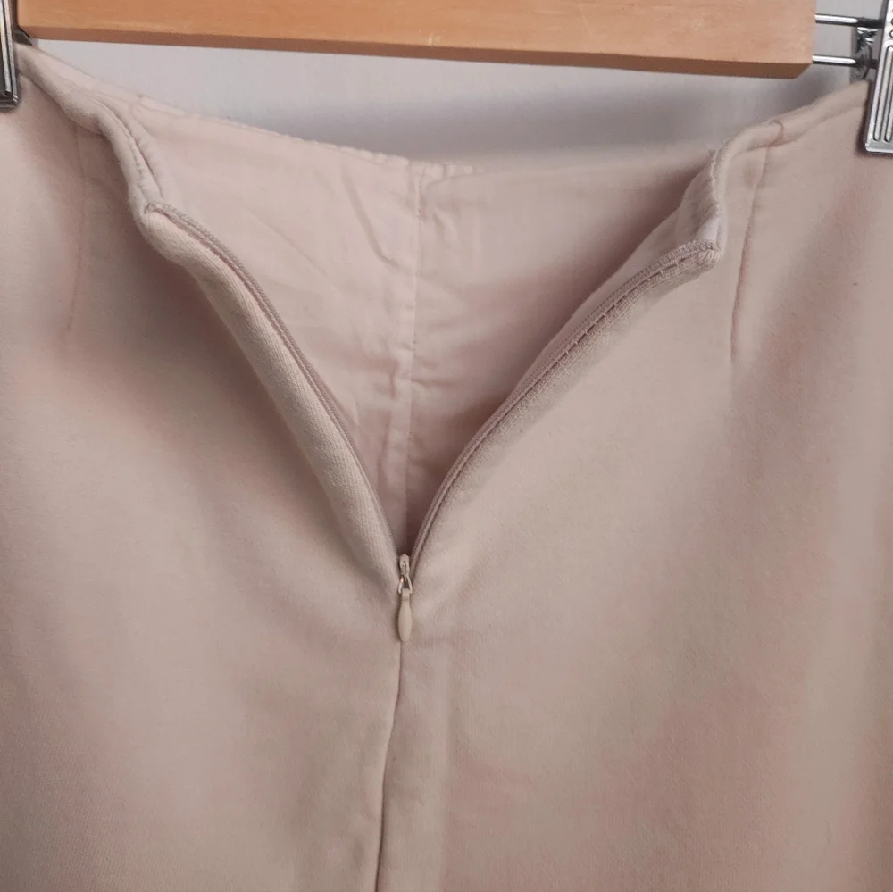 Beige Midi Skirt Womens Small Terry‎ Cloth Lined Zip Detail Neutral Minimalist